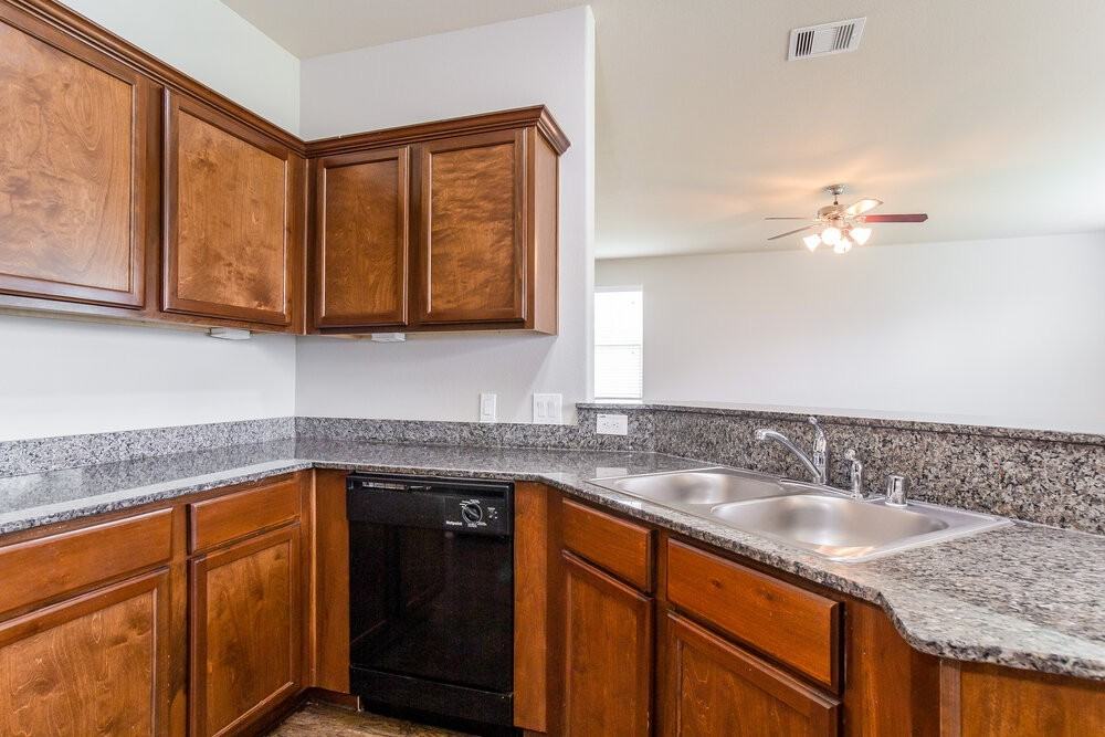 23630 Maple View Drive - Photo 6 of 15