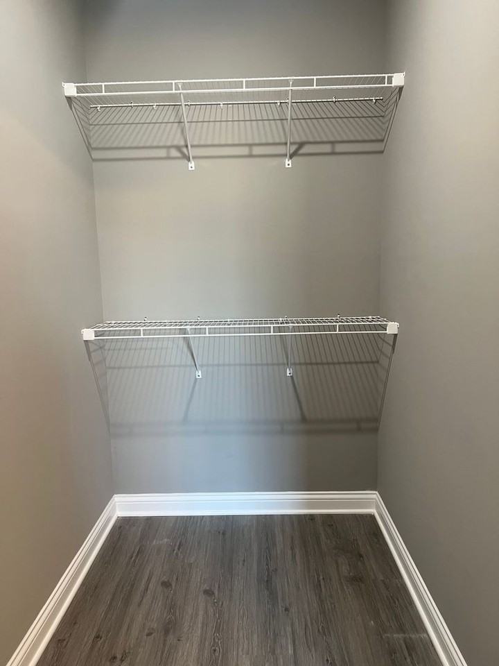814 Brush Creek Street - Photo 3 of 13