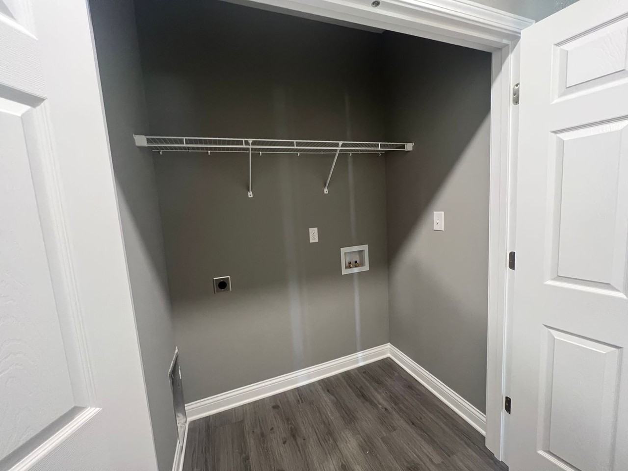 814 Brush Creek Street - Photo 5 of 13