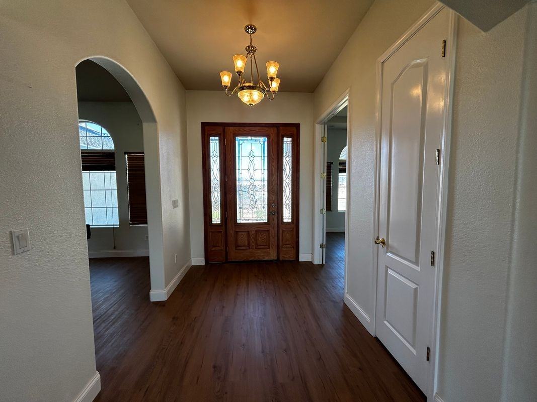 8127 W Avenue E12 - Photo 2 of 25