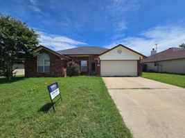 featured image of 2305 Amethyst Dr
