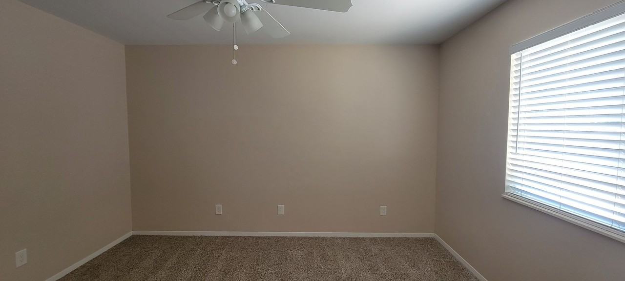 121 Rio Grande Dr - Photo 7 of 10