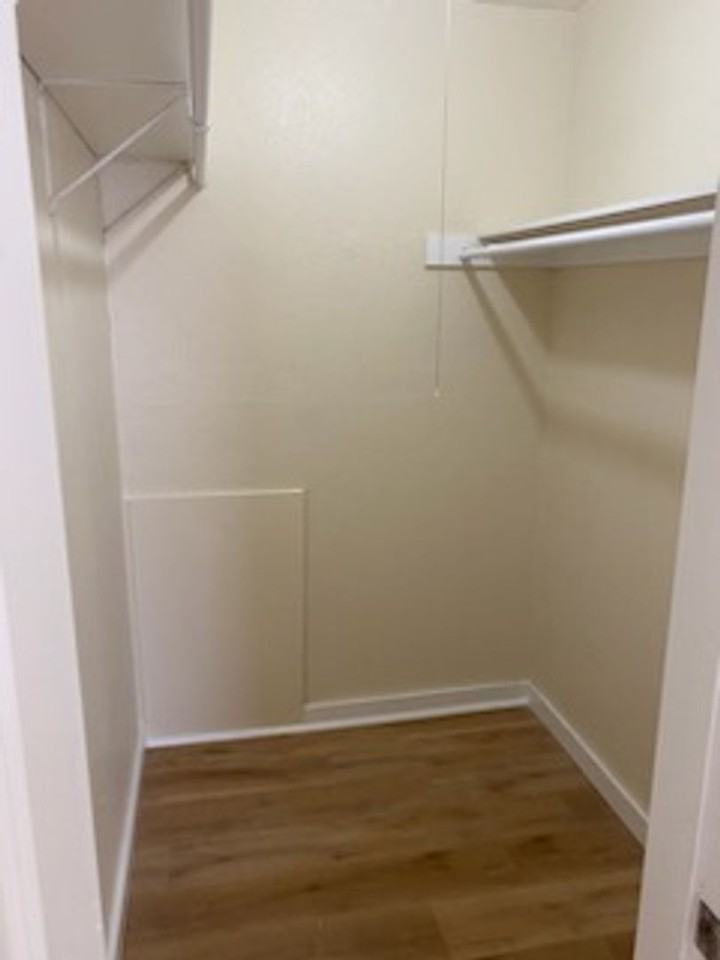 Thompson Square Apts., LLC - Photo 3 of 16