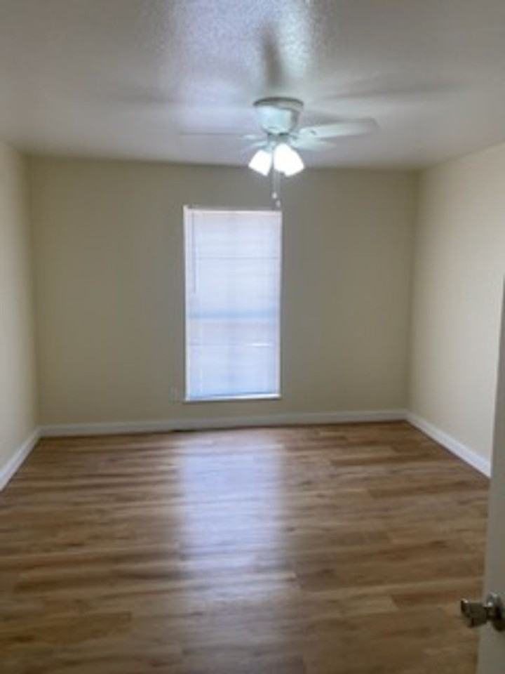 Thompson Square Apts., LLC - Photo 5 of 16