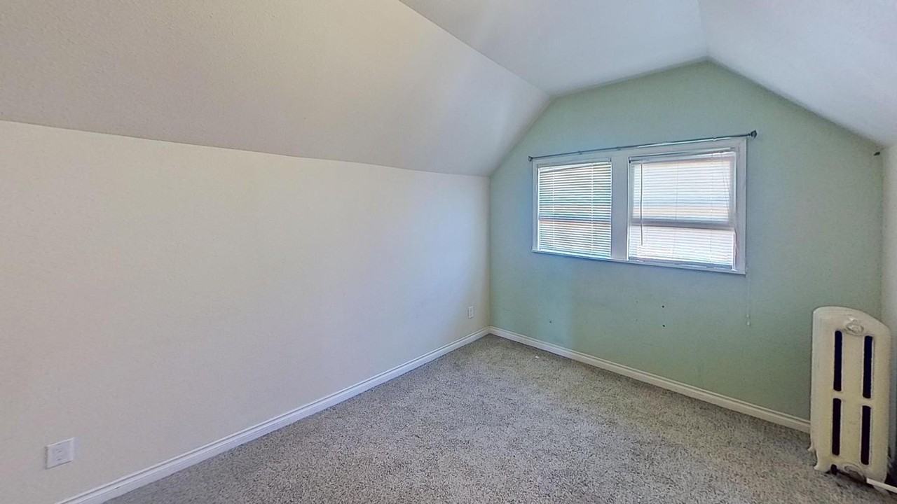 Spacious Green Lake craftsman by University Village - Photo 7 of 12