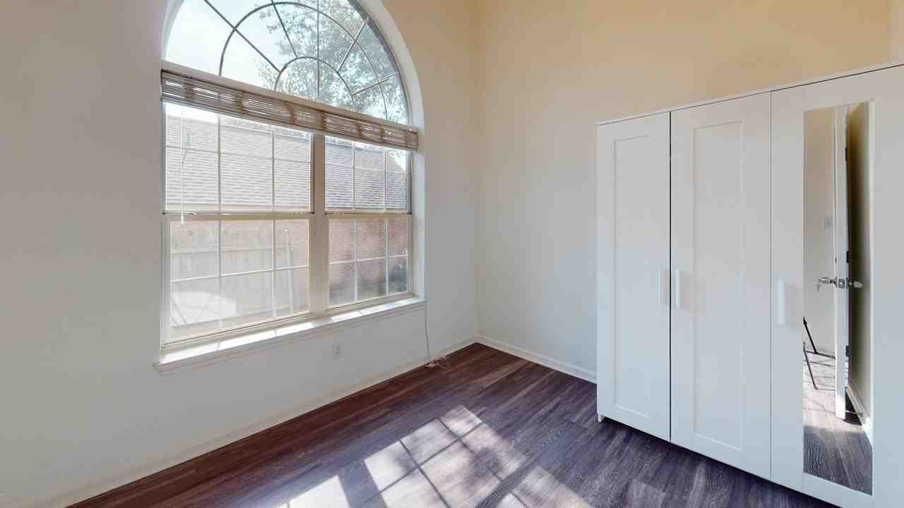 Round Rock Beauty – The Home You’ve Been Waiting For! - Photo 6 of 17