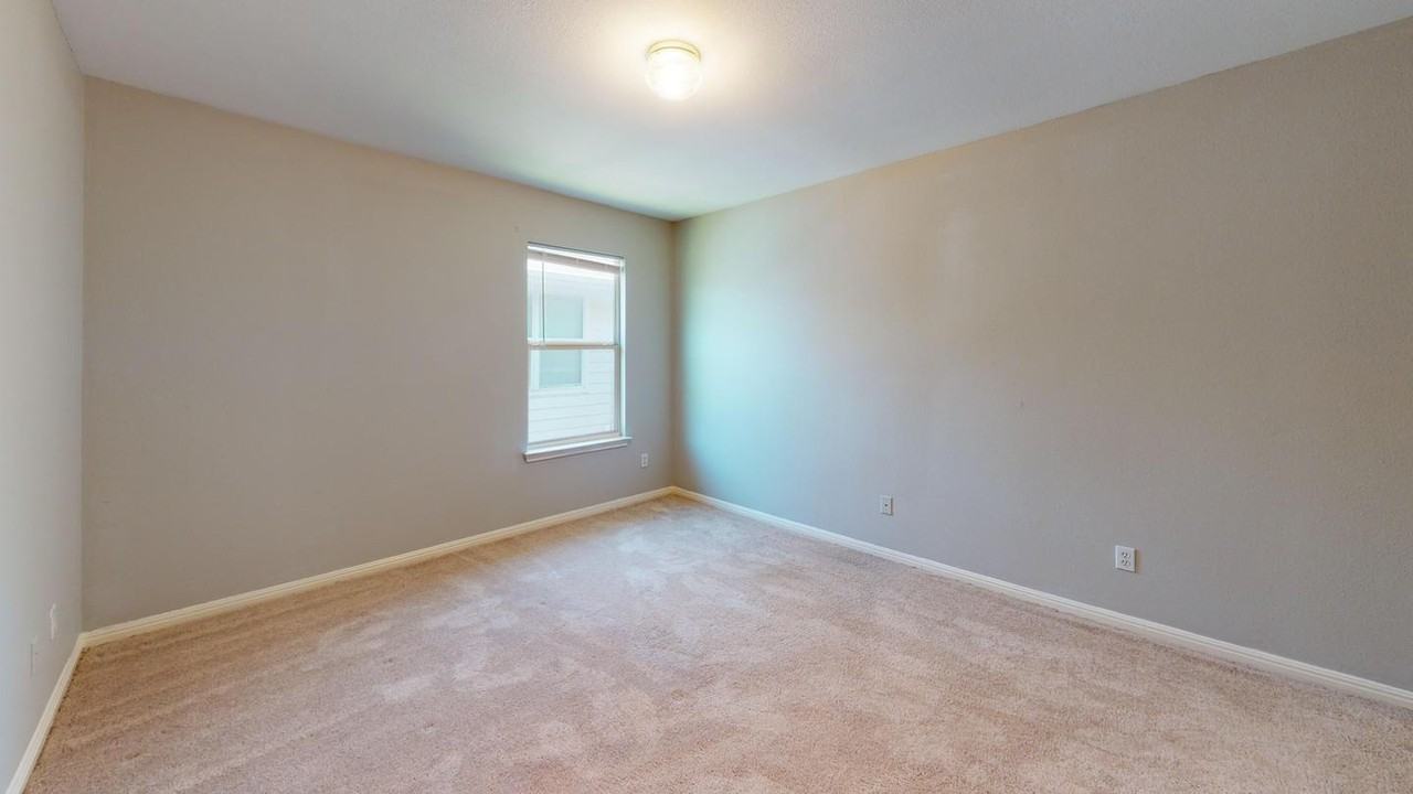 Stylish & Spacious Home in Round Rock – Move-In Ready! - Photo 7 of 22