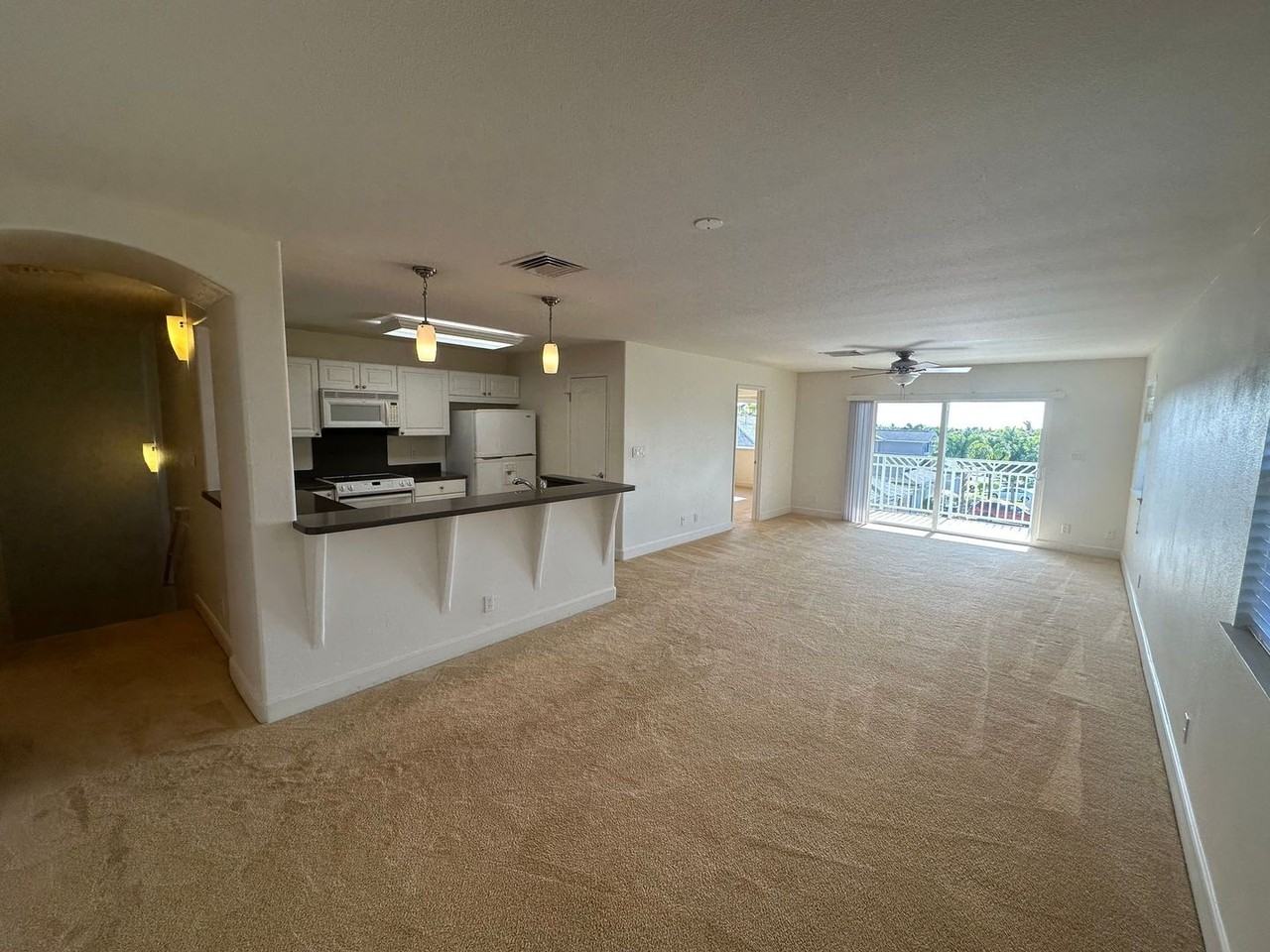 92-1067 Koio Dr #E - Photo 3 of 21