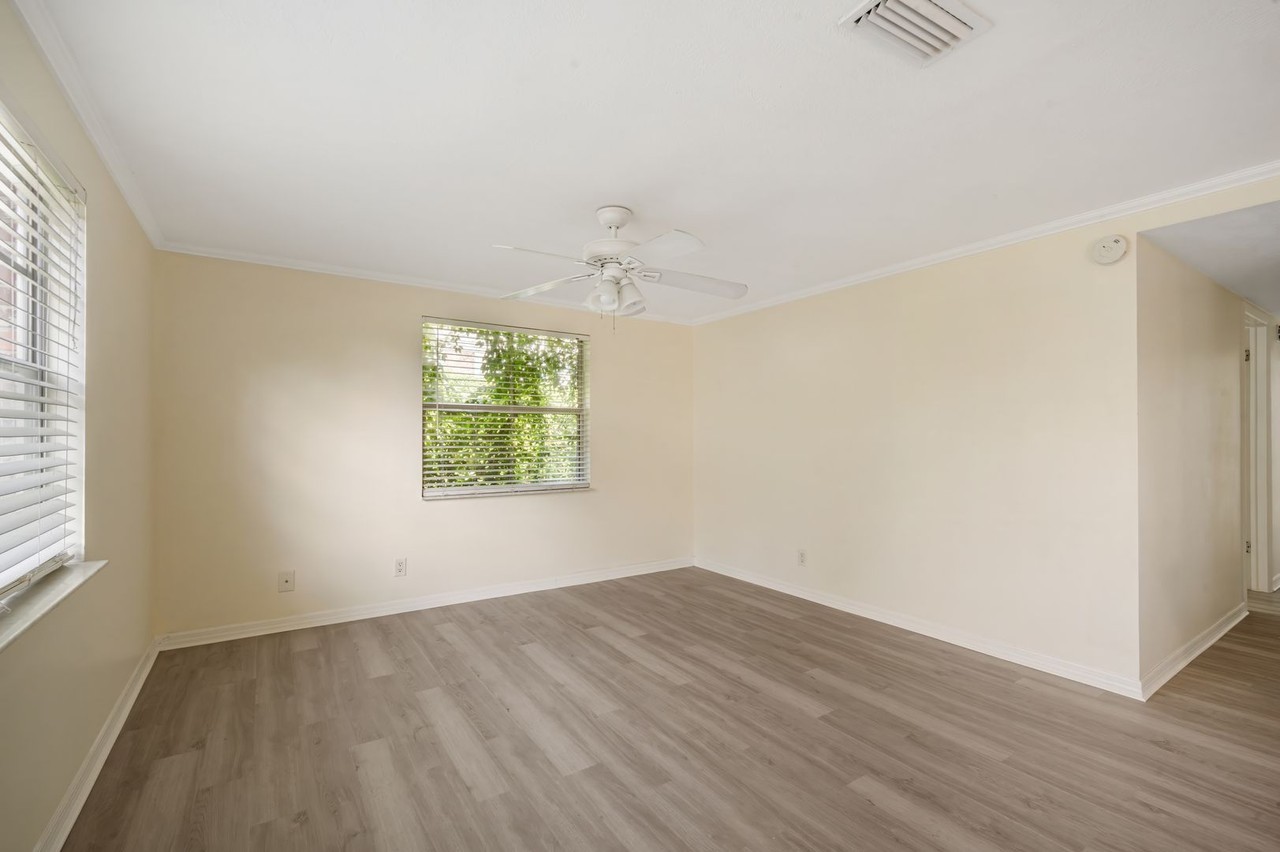 1206 E Ida St - Photo 4 of 16