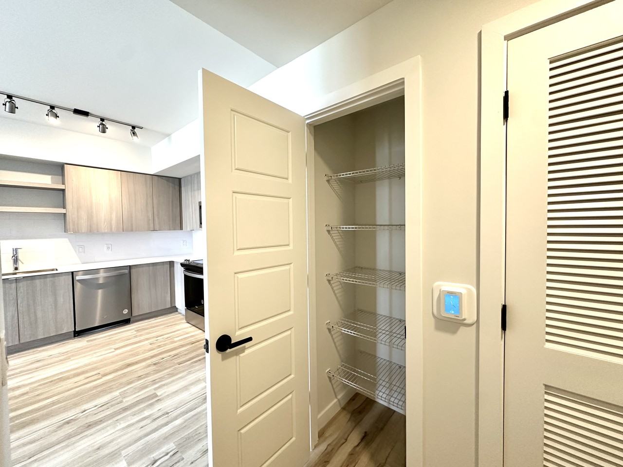 209 Southwest 5th Avenue #B32 - Photo 7 of 19