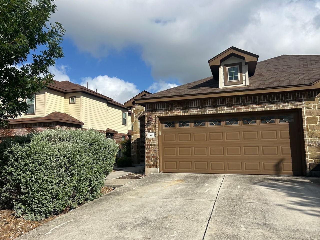 553 Creekside Frst - Photo 2 of 30