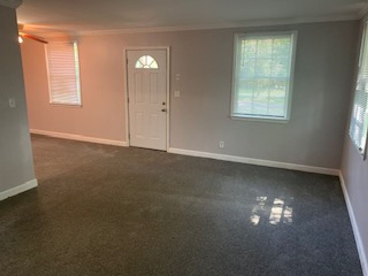 5250 Greenwood Ln - Photo 3 of 13