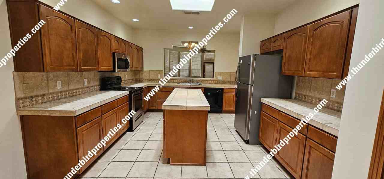 7328 Enchanted Sky Ln Ne - Photo 2 of 17