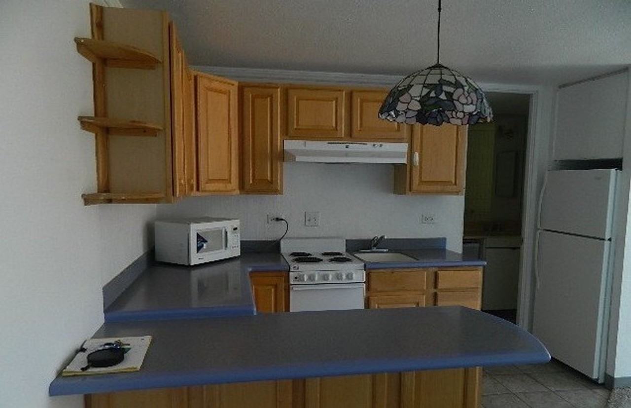 85-003 Pokai Bay St #705 - Photo 2 of 7