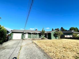 1116 N Skyline Dr - Photo 1 of 1