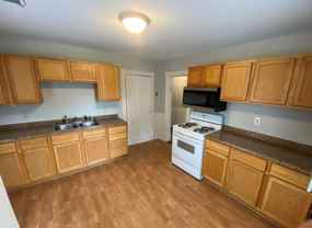 104 8th St Nw #2 - Photo 1 of 1