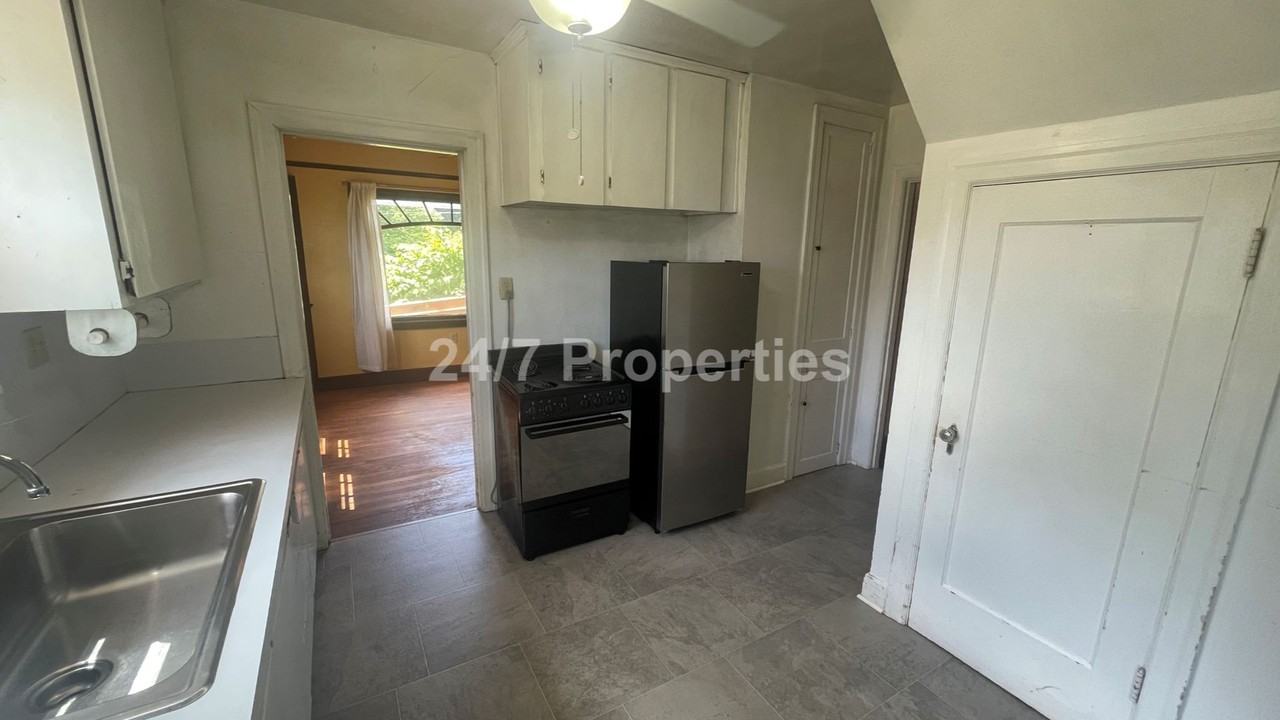 23330 S Highway 213 - Photo 7 of 23