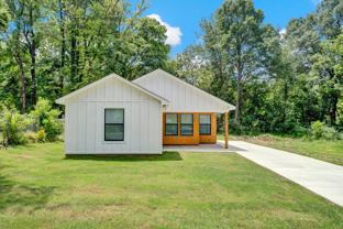 723 King Ave - Photo 1 of 1