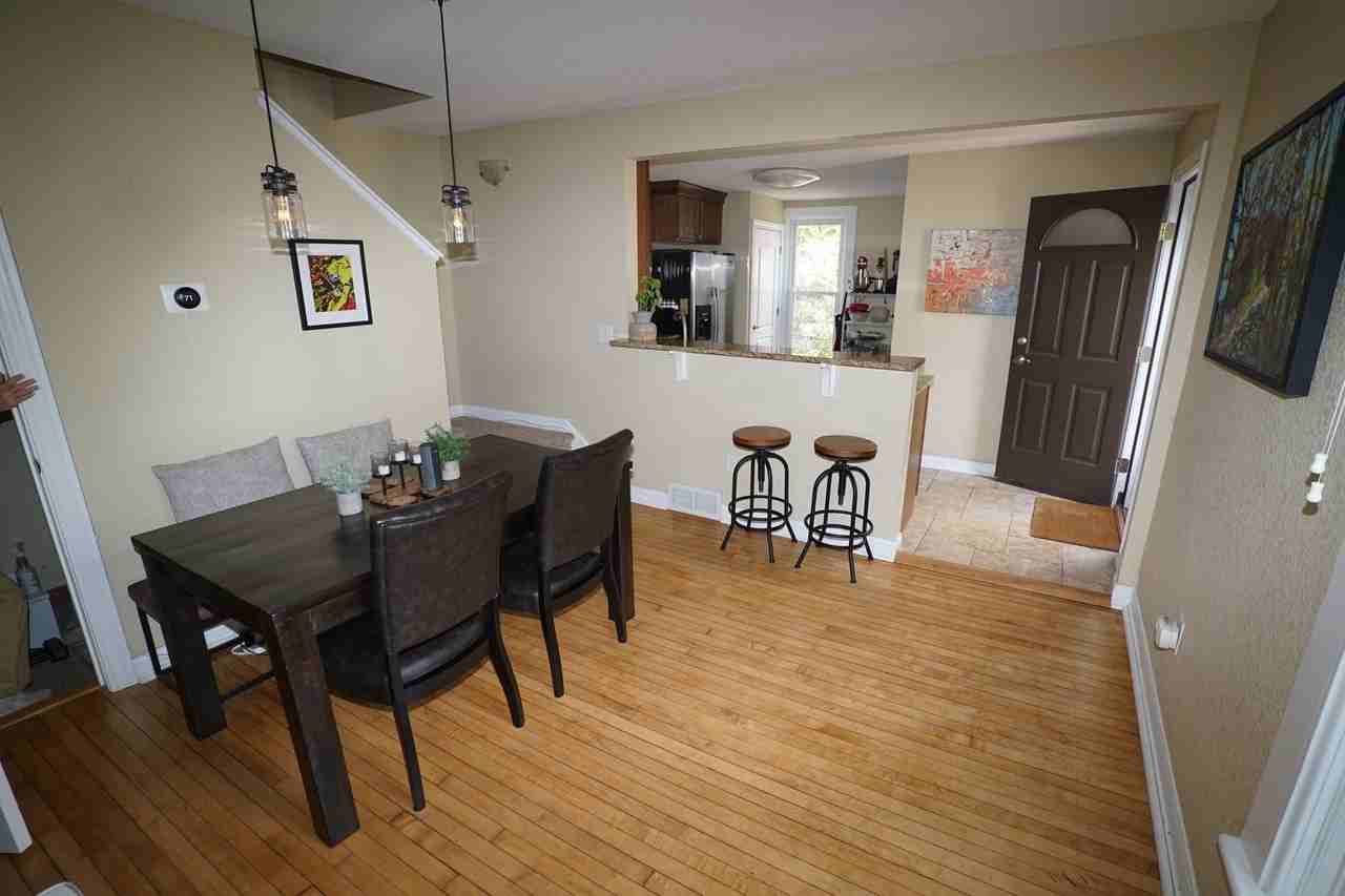 518 E Johnson St - Photo 3 of 11