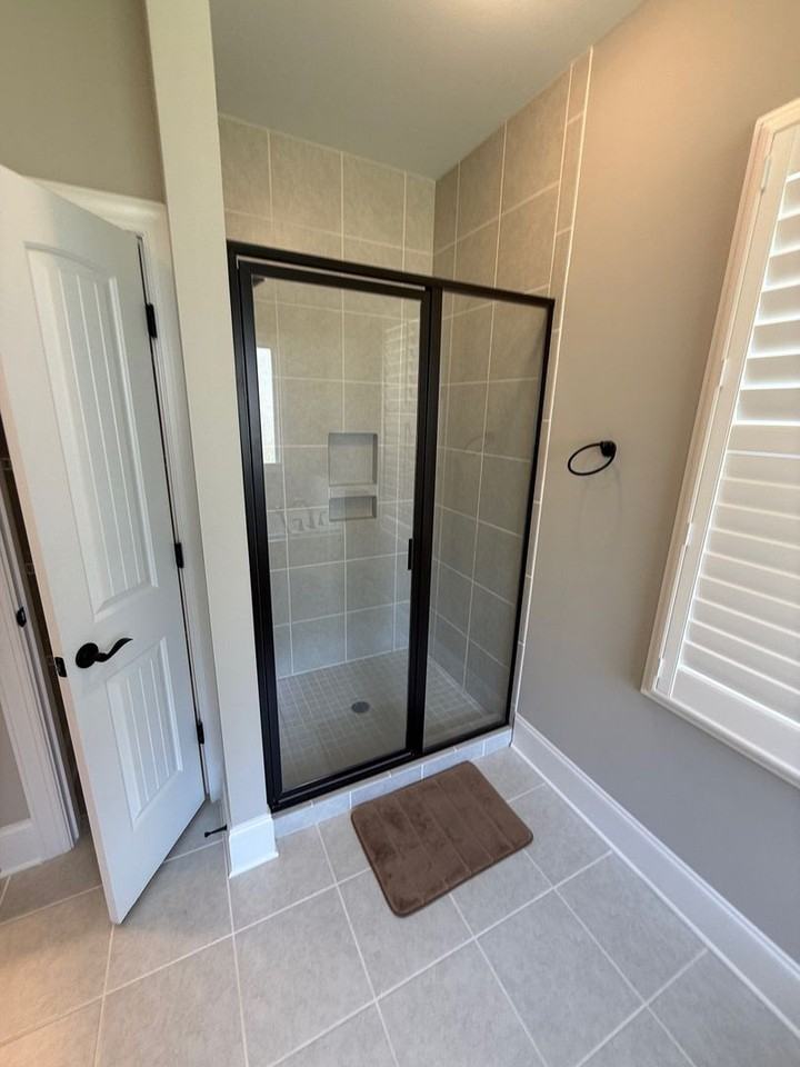 3415 Camberly Dr - Photo 2 of 17