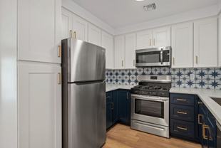 3120 West Riverside Apartments - Photo 1 of 1