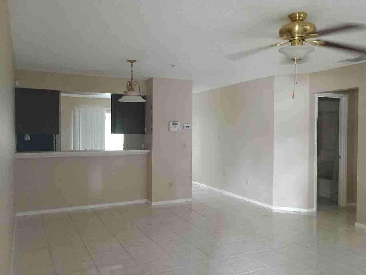 113 Reserve Cir #101 - Photo 2 of 9