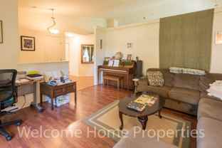 204 Nw Schnabel Ln - Photo 1 of 1