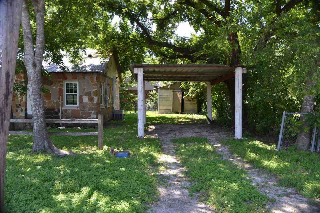 408 E North Ave - Photo 3 of 18