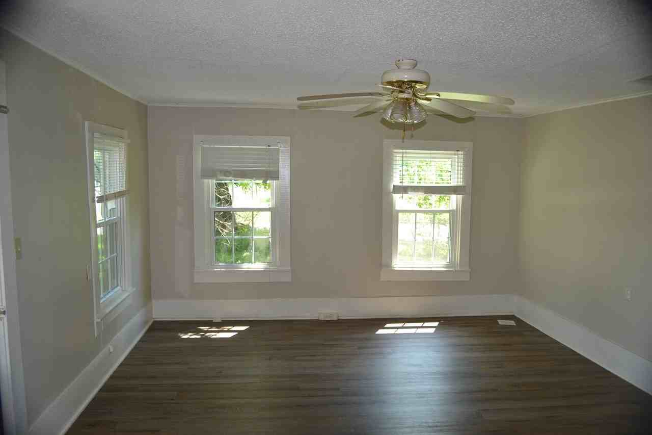 408 E North Ave - Photo 7 of 16