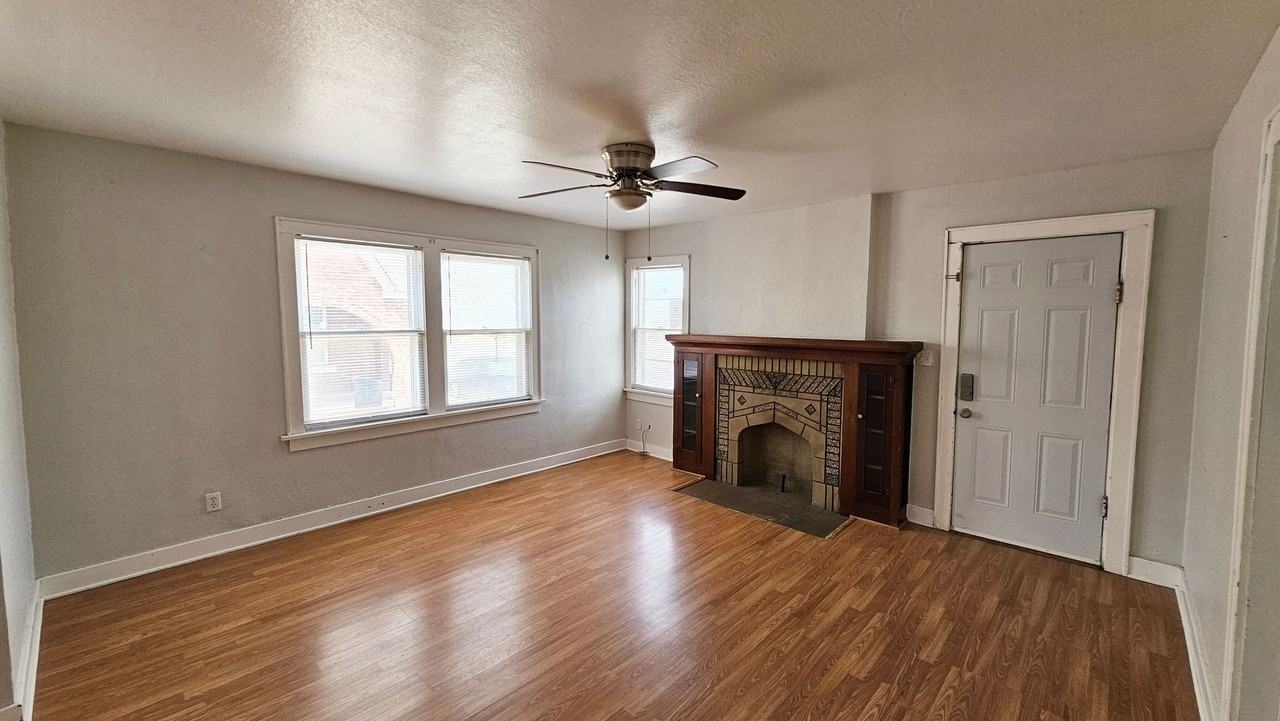 2812 Nw 23rd St - Photo 5 of 19