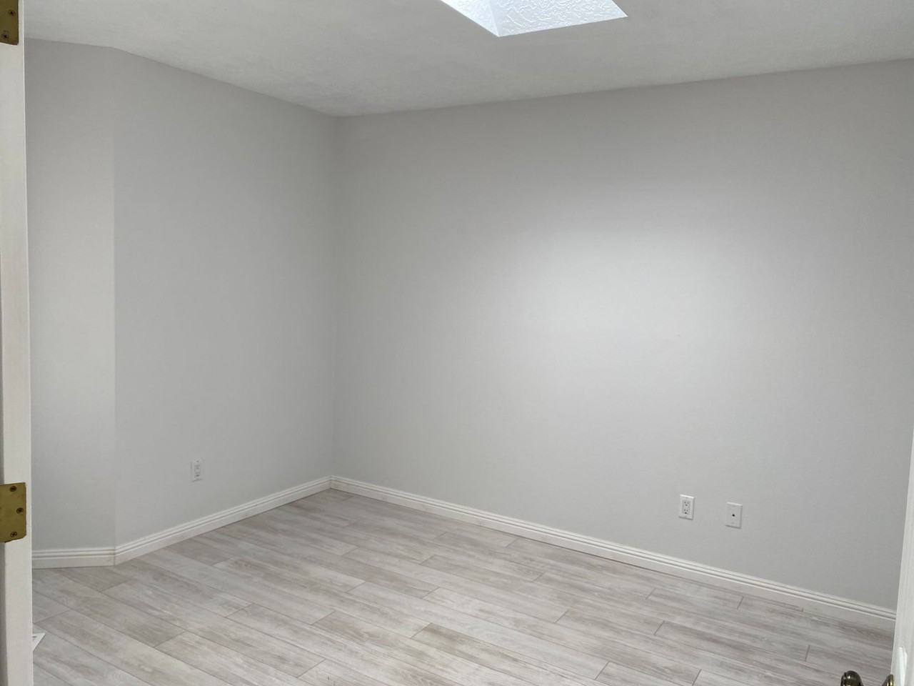 7920 William Moyers Ave Ne - Photo 6 of 13