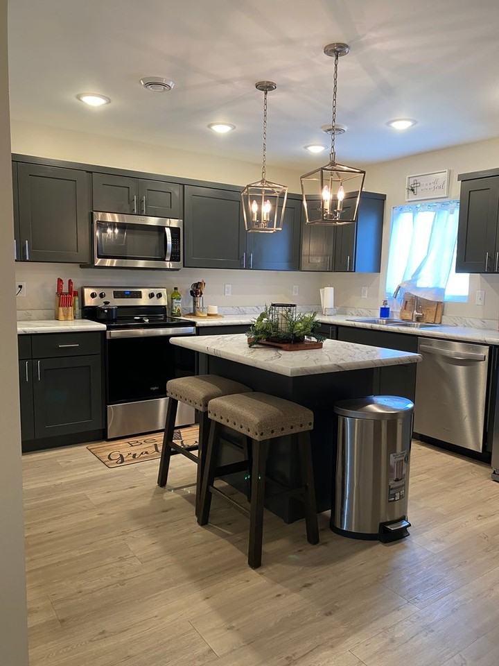 839 Thames Ct - Photo 3 of 26