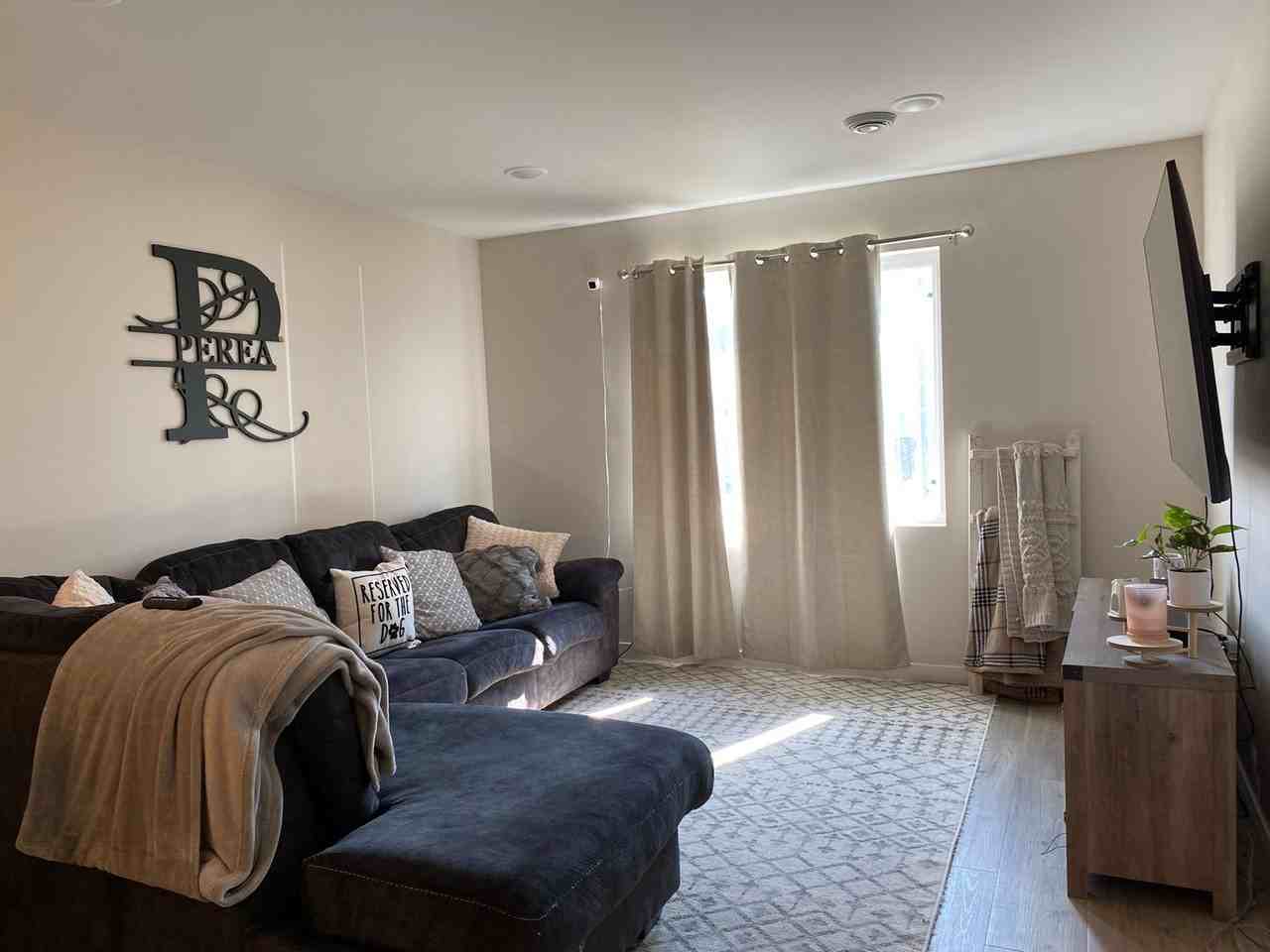 839 Thames Ct - Photo 7 of 26