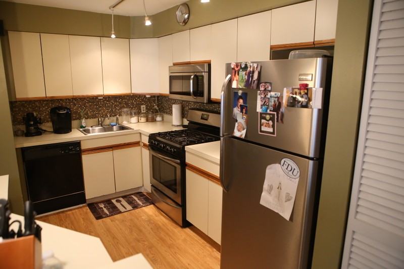 52 Sam Bonnell Dr - Photo 2 of 5