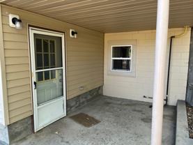 405 Dressell Dr #B - Photo 1 of 1