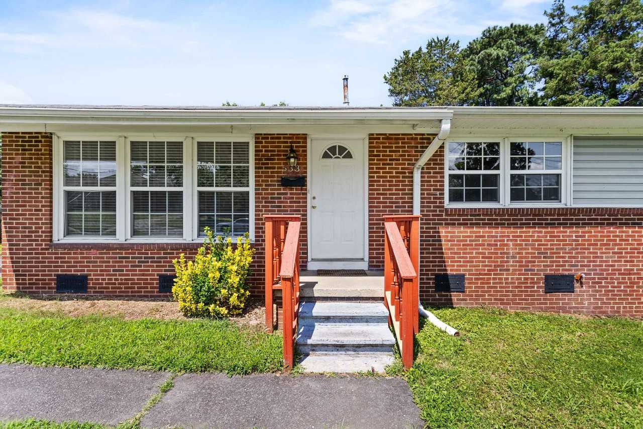 533 Hemingway St - Photo 3 of 31