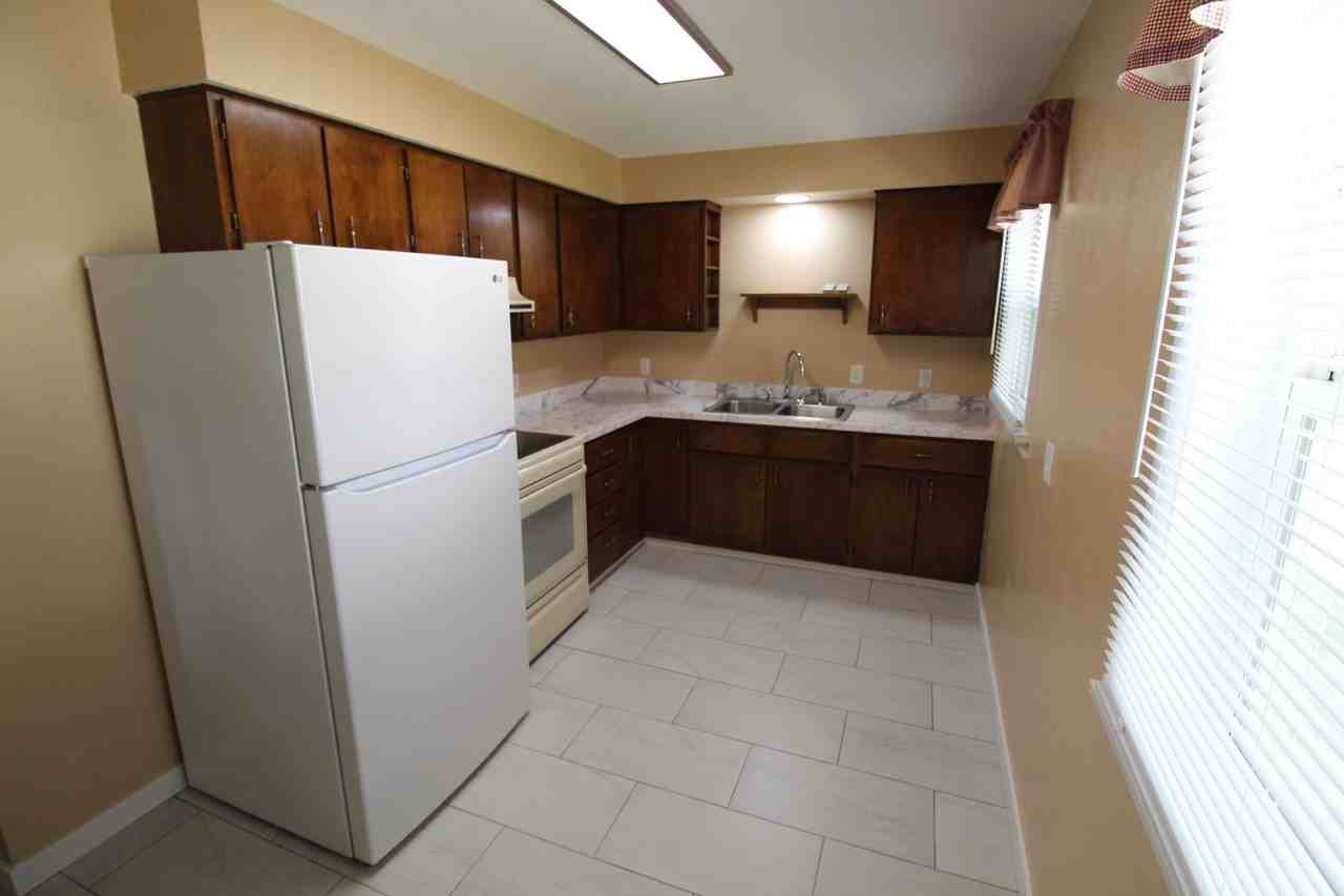 6112 N Driscoll Blvd - Photo 3 of 19