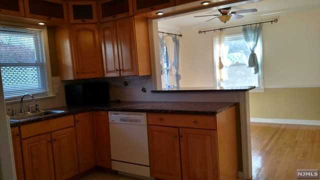 769 Cypress St - Photo 3 of 10