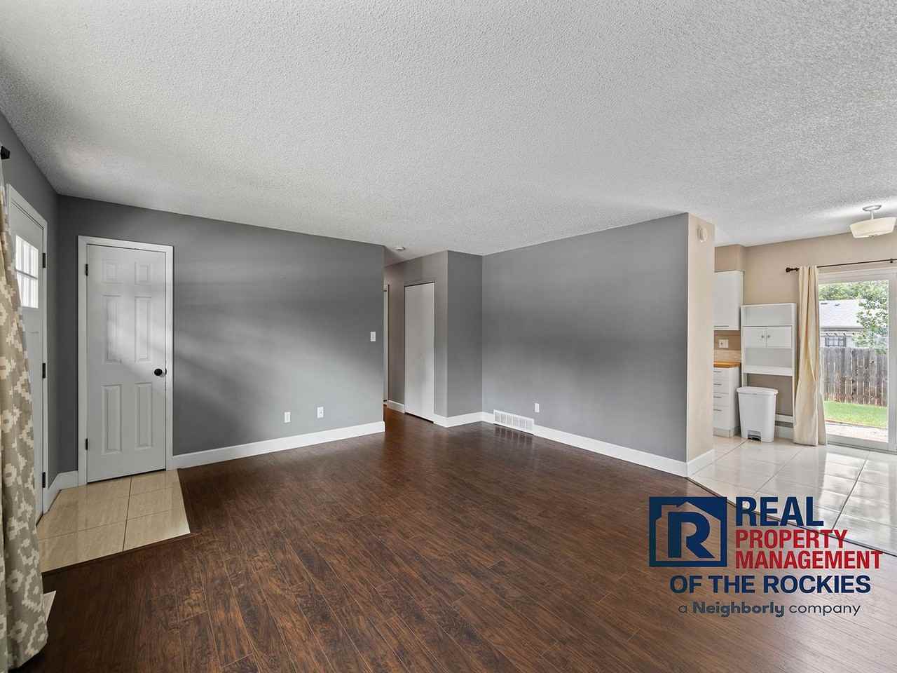 824 Rocky Rd - Photo 6 of 17