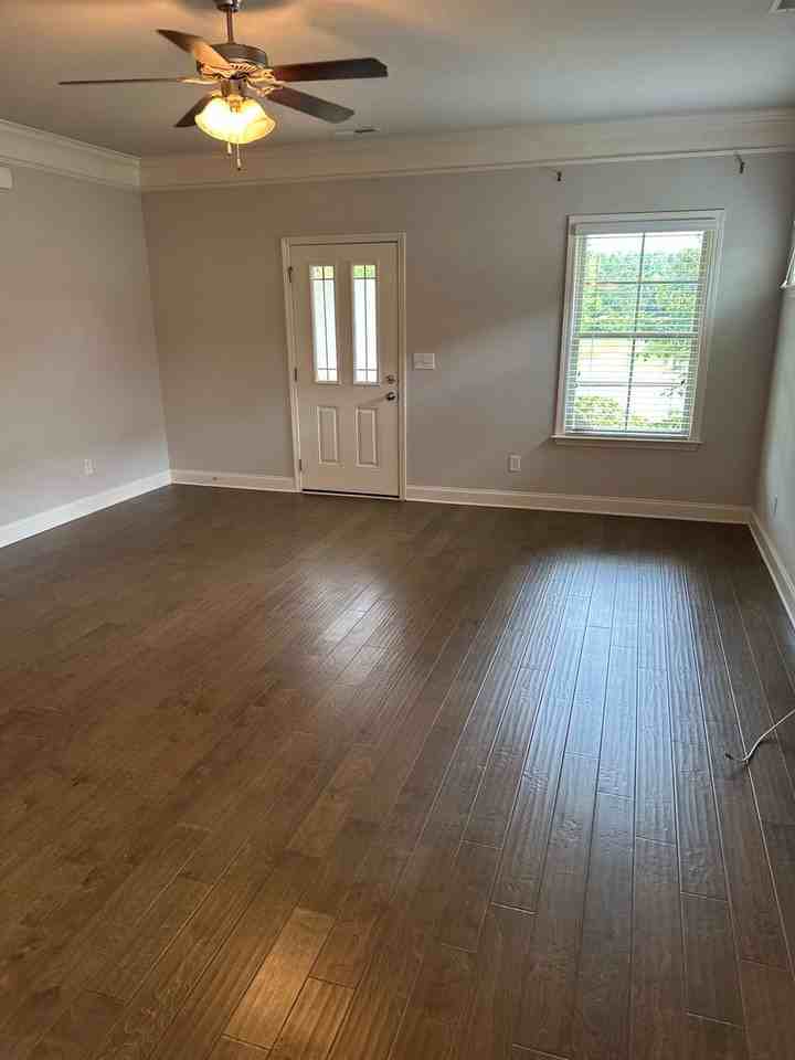 7027 Camrose Ln Nw - Photo 3 of 22