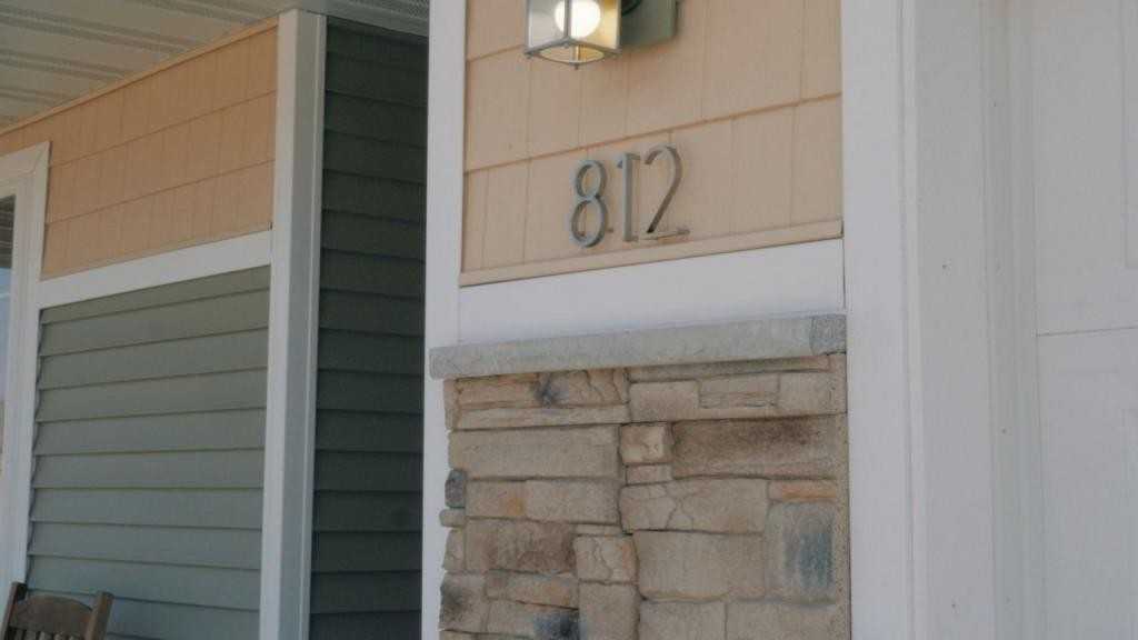 812 Park Lane Drive - Photo 3 of 28