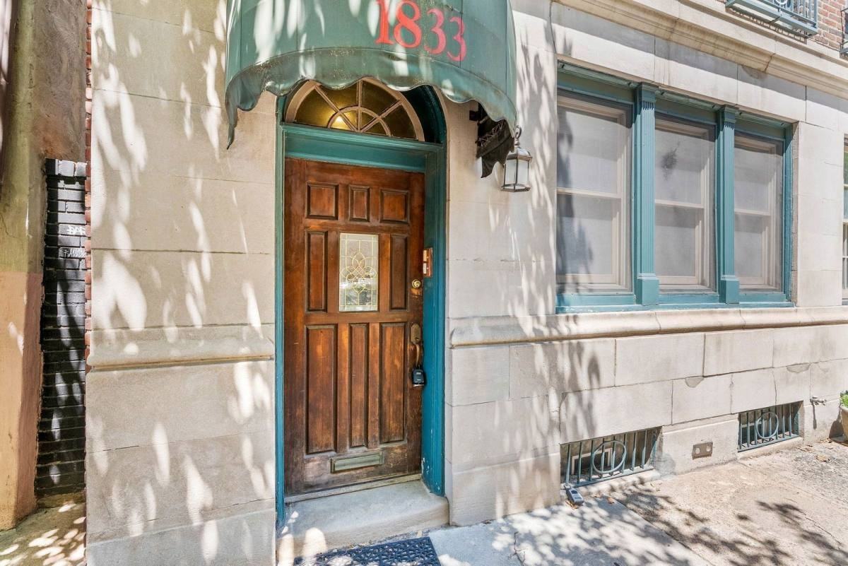 1833 Spruce St #2 - Photo 3 of 10