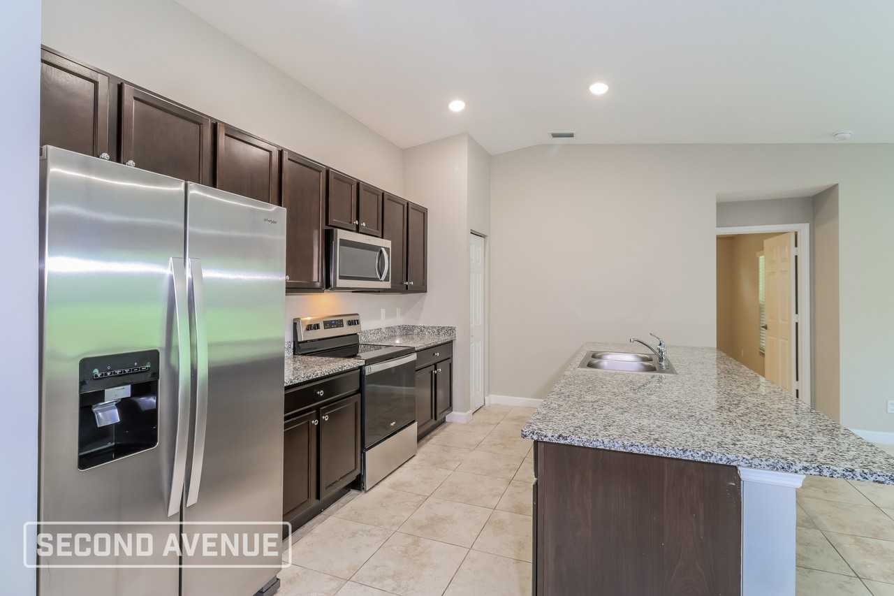 256 Santo Domingo Ave Sw - Photo 3 of 28