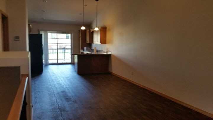 612 Claremont Rd #612 - Photo 2 of 7