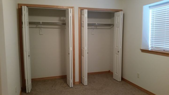 612 Claremont Rd #612 - Photo 4 of 7