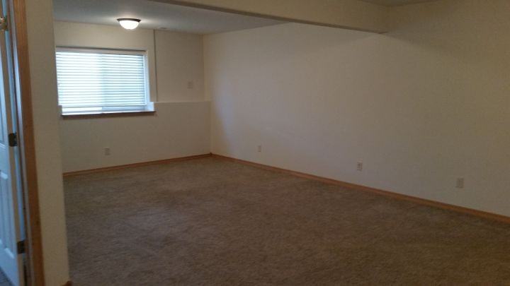 612 Claremont Rd #612 - Photo 6 of 7