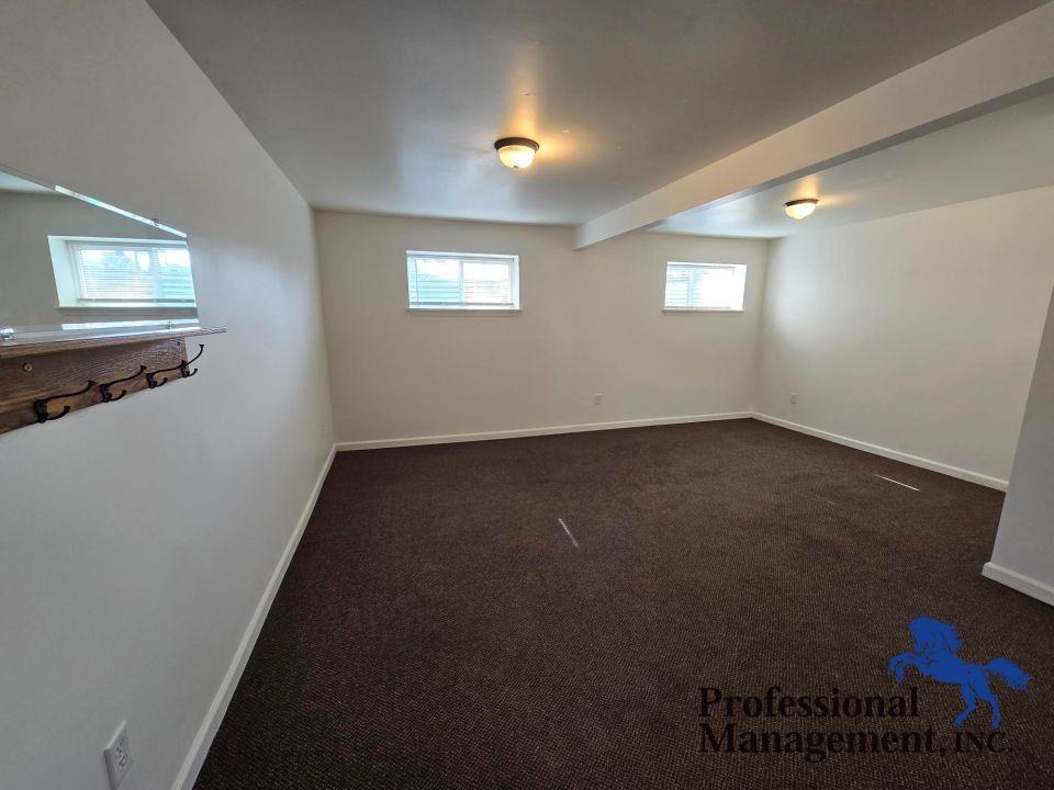 4117 State Ave - Photo 2 of 9