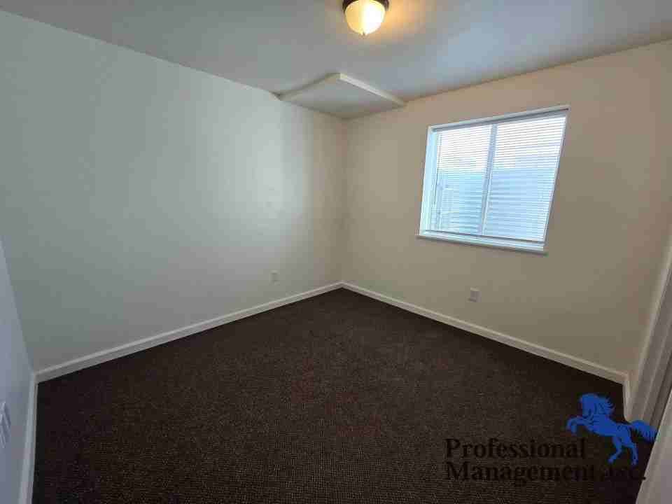 4117 State Ave - Photo 6 of 9