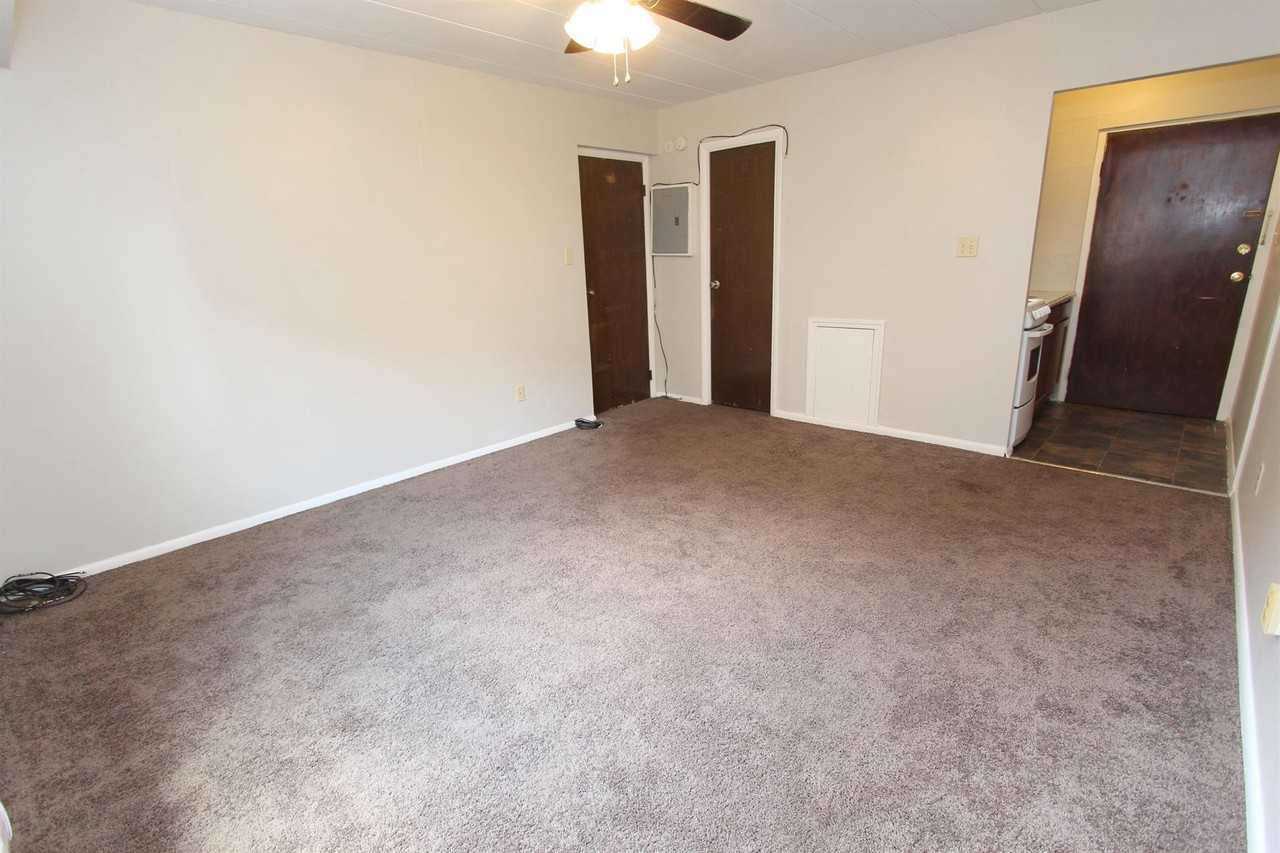 325 N Craig St #305A - Photo 4 of 6