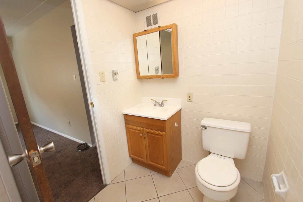 325 N Craig St #305A - Photo 5 of 6